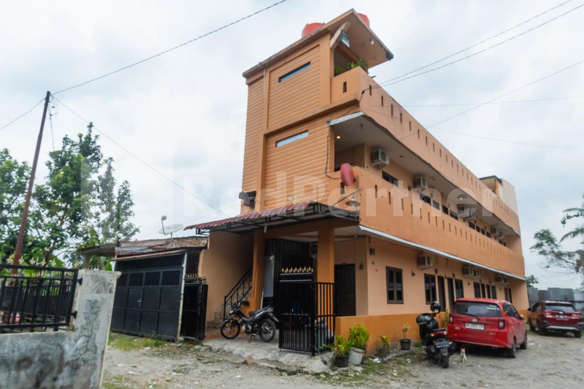 Teratai Guesthouse At Rs Adam Malik Medan Mitra Reddoorz Zewnętrze zdjęcie